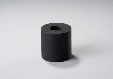 「厚物 丸型 中抜き」 天然ゴム(黒/NR) 50mm × φ50mm × φ20mm 1コ